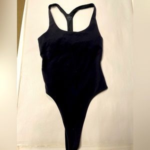 Alo-Black Racerback Bodysuit-Pristine Condition